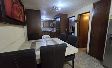 Bonita y amplia Casa lista para habitar en Jardines de la Paz