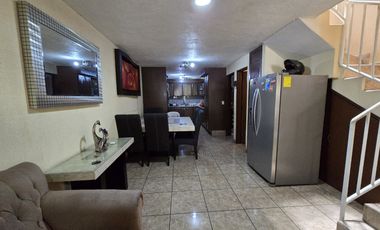 Bonita y amplia Casa lista para habitar en Jardines de la Paz