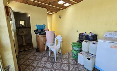 Bonita y amplia Casa lista para habitar en Jardines de la Paz