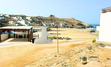 TERRENO EN ESQUINA CON VISTA AL MAR EN PLAYA HONDA – SEGUNDA FILA