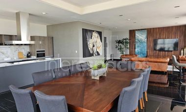 Departamento Amueblado de 2 Recámaras en Renta – Torre con Amenidades | Frente a La Vista – $23,500