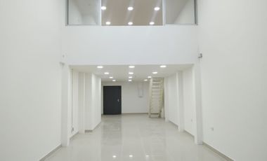 SE VENDE LOCAL COMERCIAL EN EL CENTRO COMERCIAL SANTA LUCIA PLAZA AL ORIENTE DE NEIVA