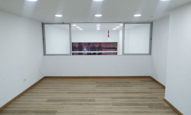 SE VENDE LOCAL COMERCIAL EN EL CENTRO COMERCIAL SANTA LUCIA PLAZA AL ORIENTE DE NEIVA