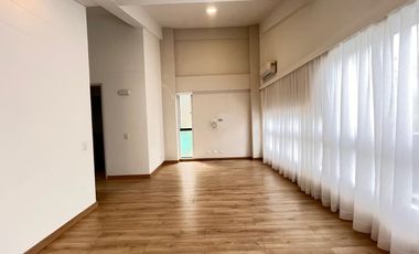 Casa  en arriendo, Loma  Del Atravesado, Envigado, Antioquia