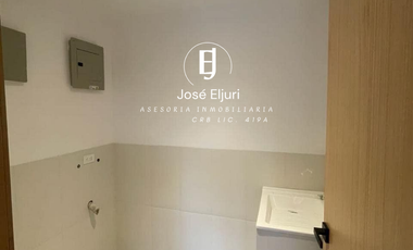 SUITE DE VENTA EN LA AVENIDA 3 DE NOVIEMBRE, SECTOR PLAZA 33