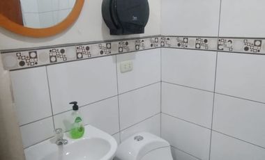 SE ALQUILA LOCAL COMERCIAL EN SAN JUAN DE MIRAFLORES - PRIMER PISO
