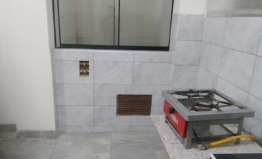 SE ALQUILA LOCAL COMERCIAL EN SAN JUAN DE MIRAFLORES - PRIMER PISO