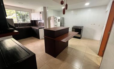 Vendo Oportunidad en Vía a la Costa: casa con área 363m² en Urbanización Los Ángeles