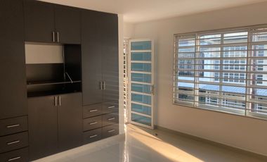 SE VENDE CASA EN EL BARRIO PRADO ALTO AL ORIENTE DE NEIVA