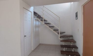 CASA EN RENTA EN MITRAS PONIENTE SECTOR TOLEDO