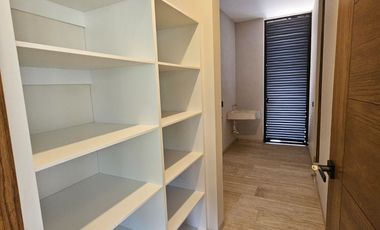 Venta casa Altozano con acabados premium