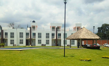 Casa en renta, Residencial Bosques Gallerías, Jiutepec Morelos.