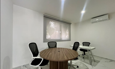 Casa en Venta, Privada con Amenidades, Alberca y Panles Solares, Temozón, Mérida Yuc.