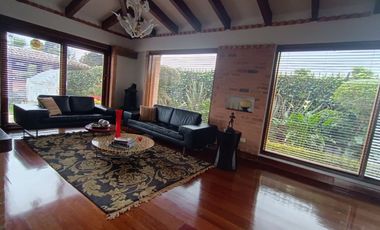 Venta Exclusiva: Casa de Ensueño en Chía, Sector Las Juntas
