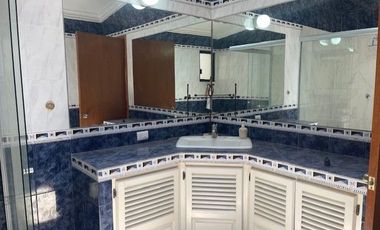 En RENTA casa sola en Fraccionamiento con seguridad en Cuernavaca, Morelos.