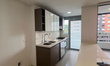 ARRIENDO APARTAMENTO TRES ALCOBAS ENVIGADO SECTOR LOMA DE LOS MESA