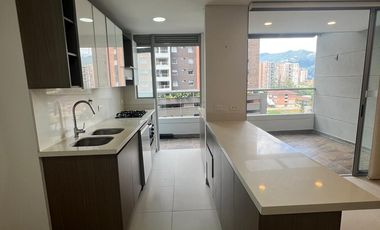 ARRIENDO APARTAMENTO TRES ALCOBAS ENVIGADO SECTOR LOMA DE LOS MESA