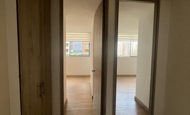 ARRIENDO APARTAMENTO TRES ALCOBAS ENVIGADO SECTOR LOMA DE LOS MESA