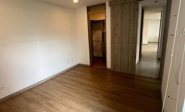 ARRIENDO APARTAMENTO TRES ALCOBAS ENVIGADO SECTOR LOMA DE LOS MESA