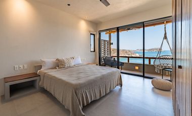 Amanecer Penthouse Condo