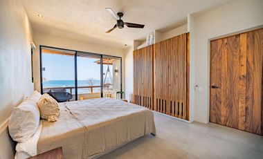 Amanecer Penthouse Condo