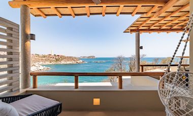 Amanecer Penthouse Condo