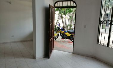 SE VENDE CASA EN EL BARRIO LOS COLORES AL ORIENTE DE NEIVA