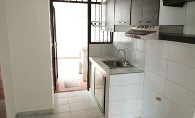 SE VENDE CASA EN EL BARRIO LOS COLORES AL ORIENTE DE NEIVA