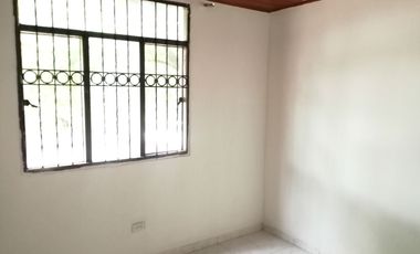 SE VENDE CASA EN EL BARRIO LOS COLORES AL ORIENTE DE NEIVA