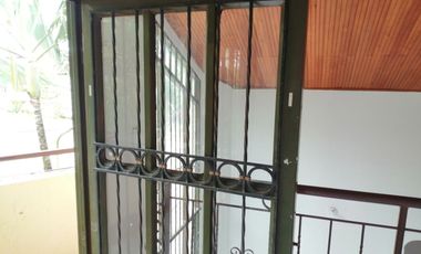 SE VENDE CASA EN EL BARRIO LOS COLORES AL ORIENTE DE NEIVA