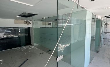 OFICINA EJECUTIVA EN VENTA EN REMODELACIÓN