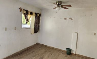 Venta de Casa con uso de suelo comercial en el Centro de Xilitla, San Luis Potosi