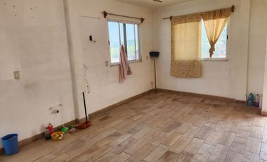 Venta de Casa con uso de suelo comercial en el Centro de Xilitla, San Luis Potosi