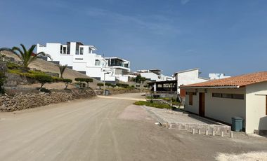 Vendo Terreno En Condominio La Honda, Cerro Azul, Km 124.5