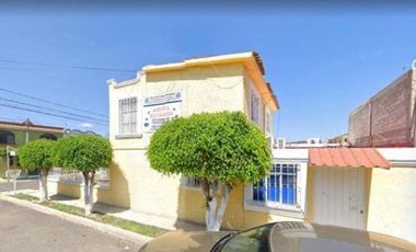 CASA EN REMATE EN LA BOTINA 155, PLAZAS DEL SOL, QUERÉTARO, MÉXICO