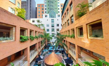 LOCAL COMERCIAL EN VENTA SECTOR CENTRO EMPRESARRIAL  LA TRIADA BUCARAMANGA