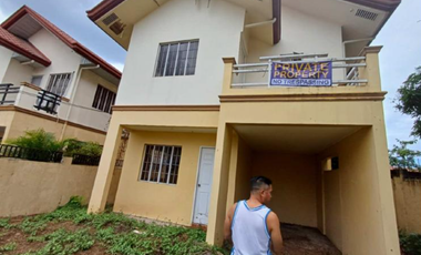 Sale 4BR and 3TB house and lot  at Fairlane Subdivision,  Brgy. San Roque & San Rafael / San Vicente, Tarlac City, Tarlac