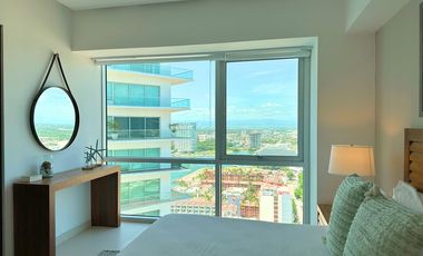 Condominio Frente al Mar – ICON Puerto Vallarta, Zona hotelera
