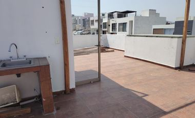 CASA EN RENTA EN SENDEROS DE MONTEVERDE COTO 5B