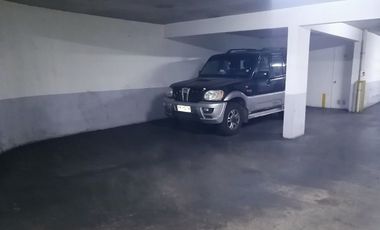 LOCAL COMERCIAL CON BODEGA Y ESTACIONAMIENTO, MANUEL RODRÍGUEZ SUR CON BLANCO ENCALADA, SANTIAGO, 31 M2