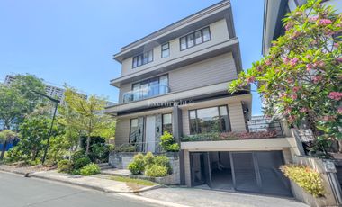 McKinley West Village | House and Lot For Rent - #8561