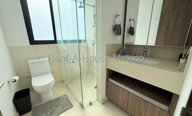 Departamento con 1 recámara y amenidades - VENTA, Santa Fe Juriquilla