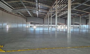 Ofibodega en alquiler 14.500m² - Vía a Daule Km 10, Norte de Guayaquil