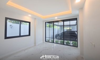 บ้านเดี่ยว2ชั้นซอยบุญศิริ15 ถนนสุขุมวิท ซอย27 (บ้านใหม่หลังมุม)