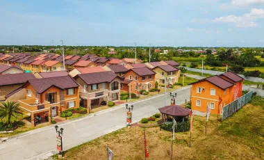 LESSANDRA BULAKAN - TOWNHOMES (36SQM FLOOR AREA) - FOR RENT