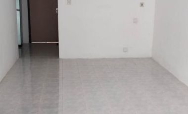Rumah Tenggilis Mejoyo Ada Gudang