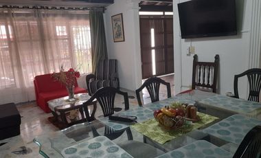 SE VENDE CASA EN EL BARRIO BUGANVILES AL ORIENTE DE LA CIUDAD DE NEIVA