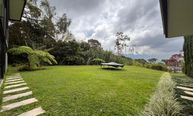 Casa en arriendo, Loma Del Escobero,   Envigado, Antioquia