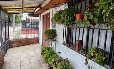 VENTA CASA CON LOCAL COMERCIAL