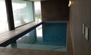 SE VENDE LUJOSA CASA DE CINCO HABITACIONES EN URBANIZACION EN NAYON-TANDA